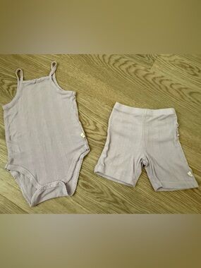 Milkberry Toddler Girl Knit Onesie and Ruffle Shorts Set
